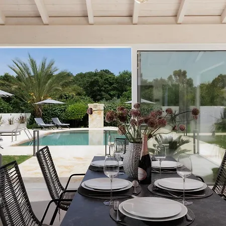 Villa Maria Rose
